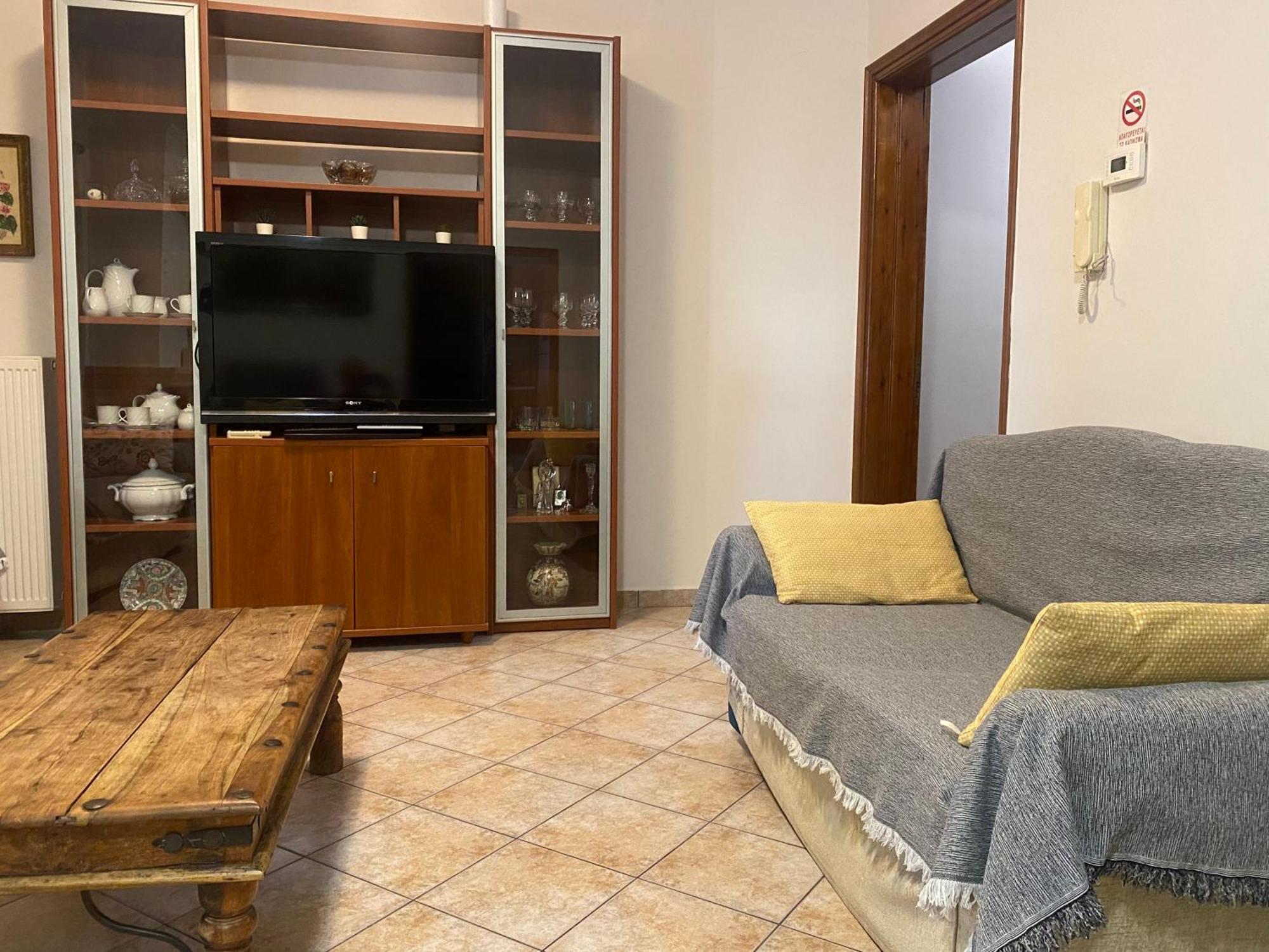 Cozy & Quiet City Apartment Tríkala Eksteriør bilde